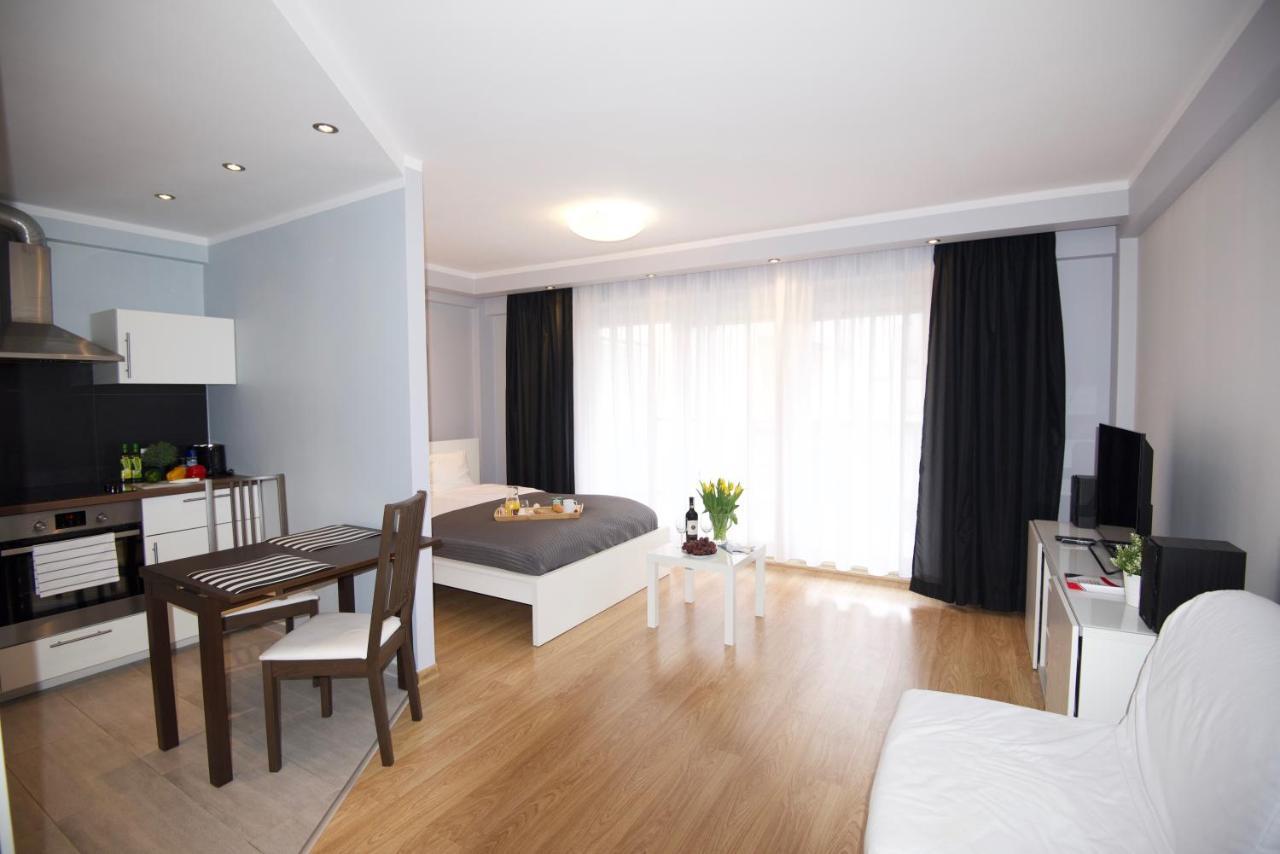Krakow Apartments - Friedleina Studio Apartments ภายนอก รูปภาพ