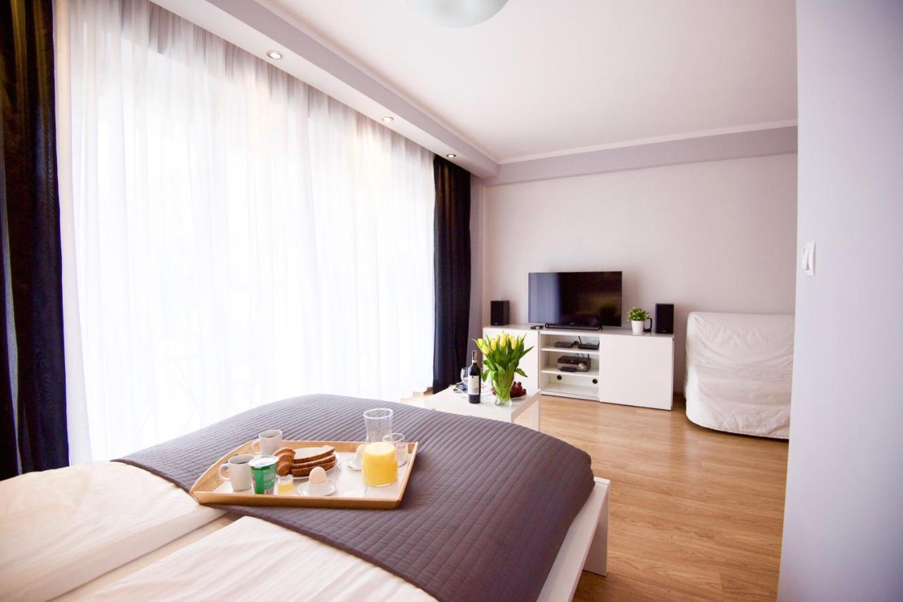 Krakow Apartments - Friedleina Studio Apartments ภายนอก รูปภาพ