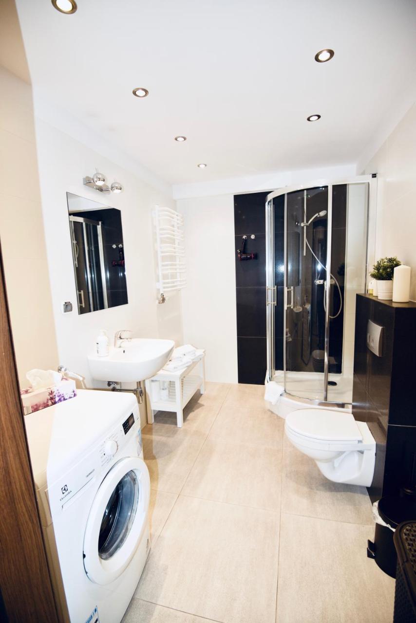 Krakow Apartments - Friedleina Studio Apartments ภายนอก รูปภาพ